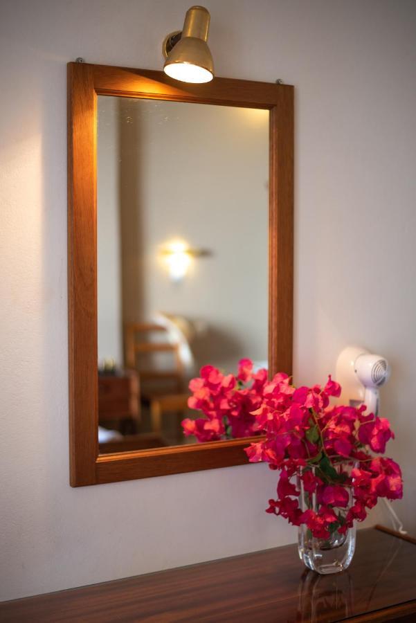 Almira Inn イオス島 チョーラ エクステリア 写真
